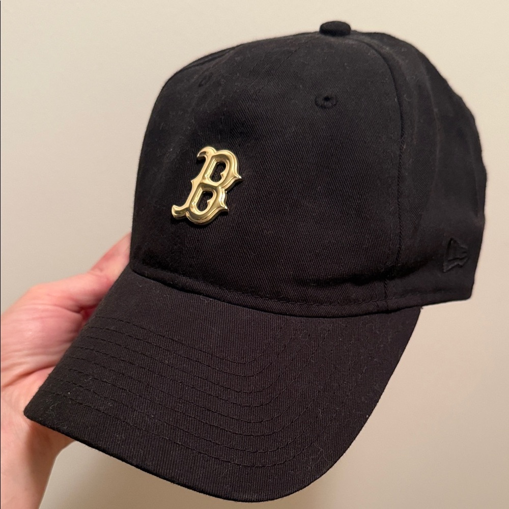 New Era ‘47 Women’s Boston Red Sox Adjustable Ball Cap with Metallic Gold B